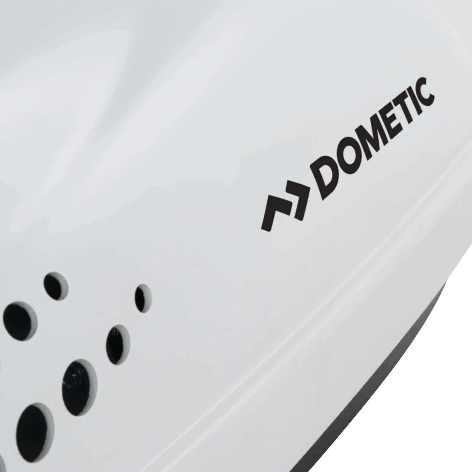 Dometic RV® 9105304179 - Penguin II™ 13.500 BTU Polar White Low Profile Rooftop RV Air Conditioner - Image 4
