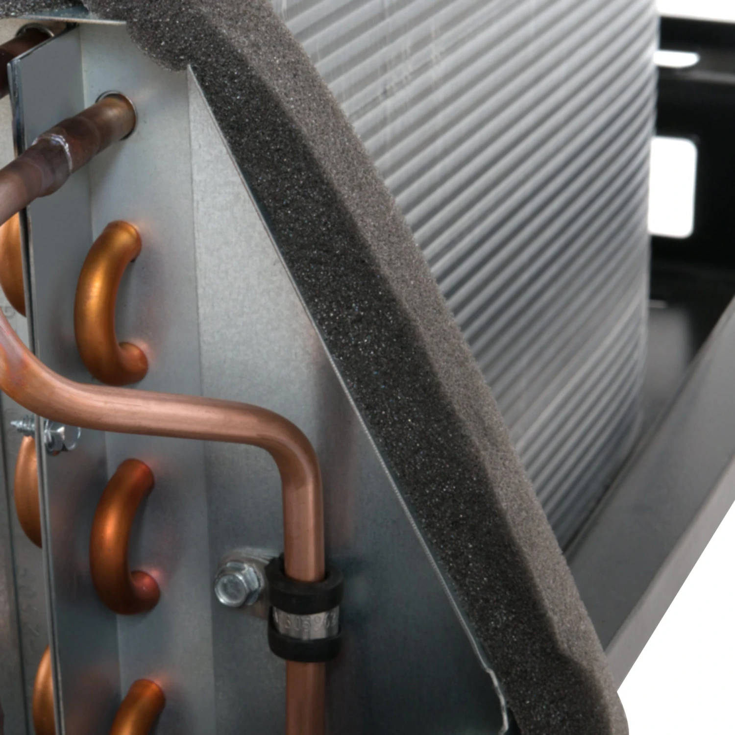 Dometic RV® 9105304179 - Penguin II™ 13.500 BTU Polar White Low Profile Rooftop RV Air Conditioner - Image 5