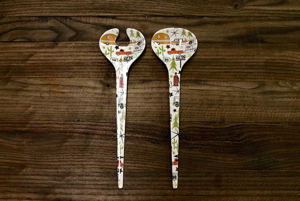 Camp Casual® - Melamine Serving Bowl And Servers - Image 3