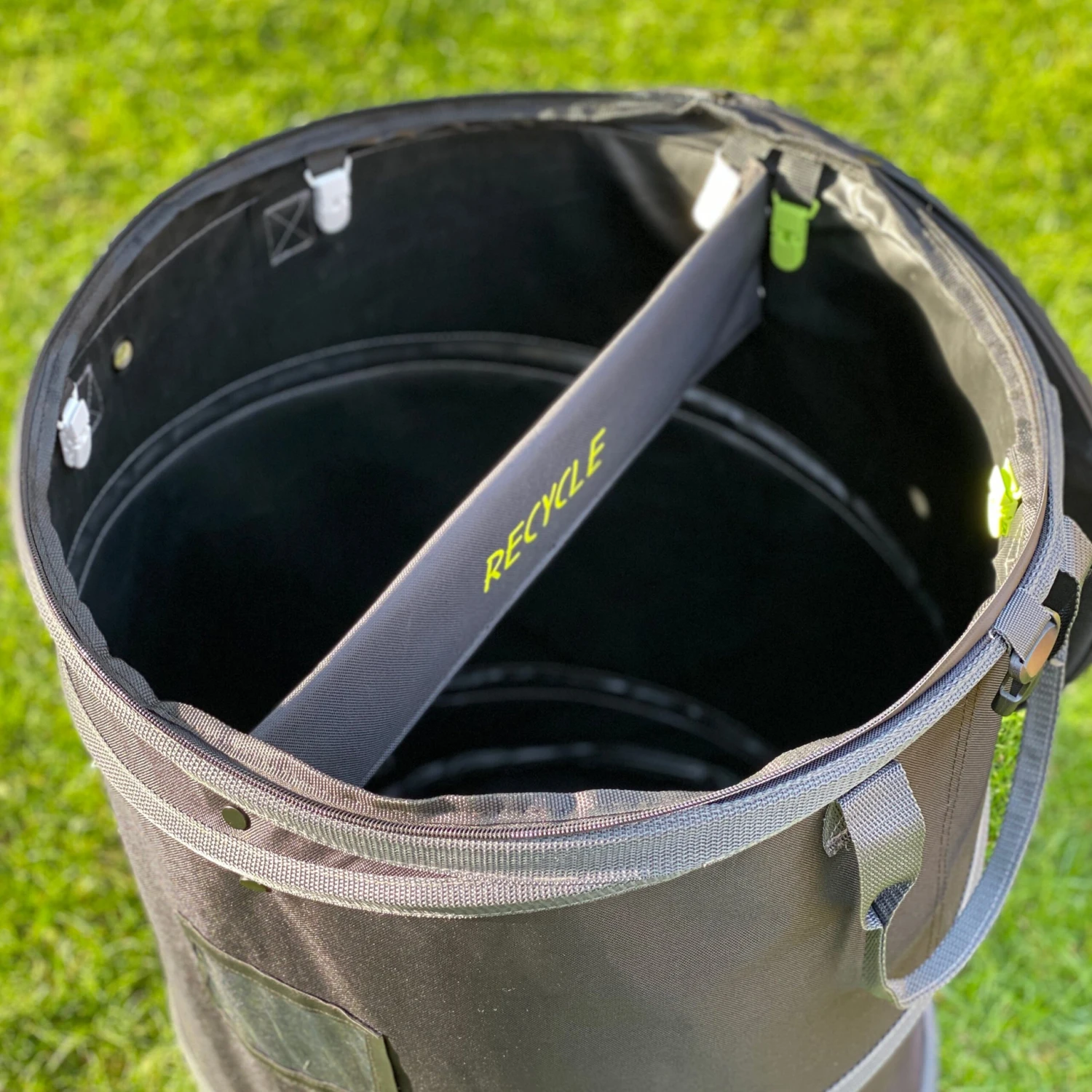 Trailersphere® - 2-In-1 Collapsible Bin Trash Can - Image 5