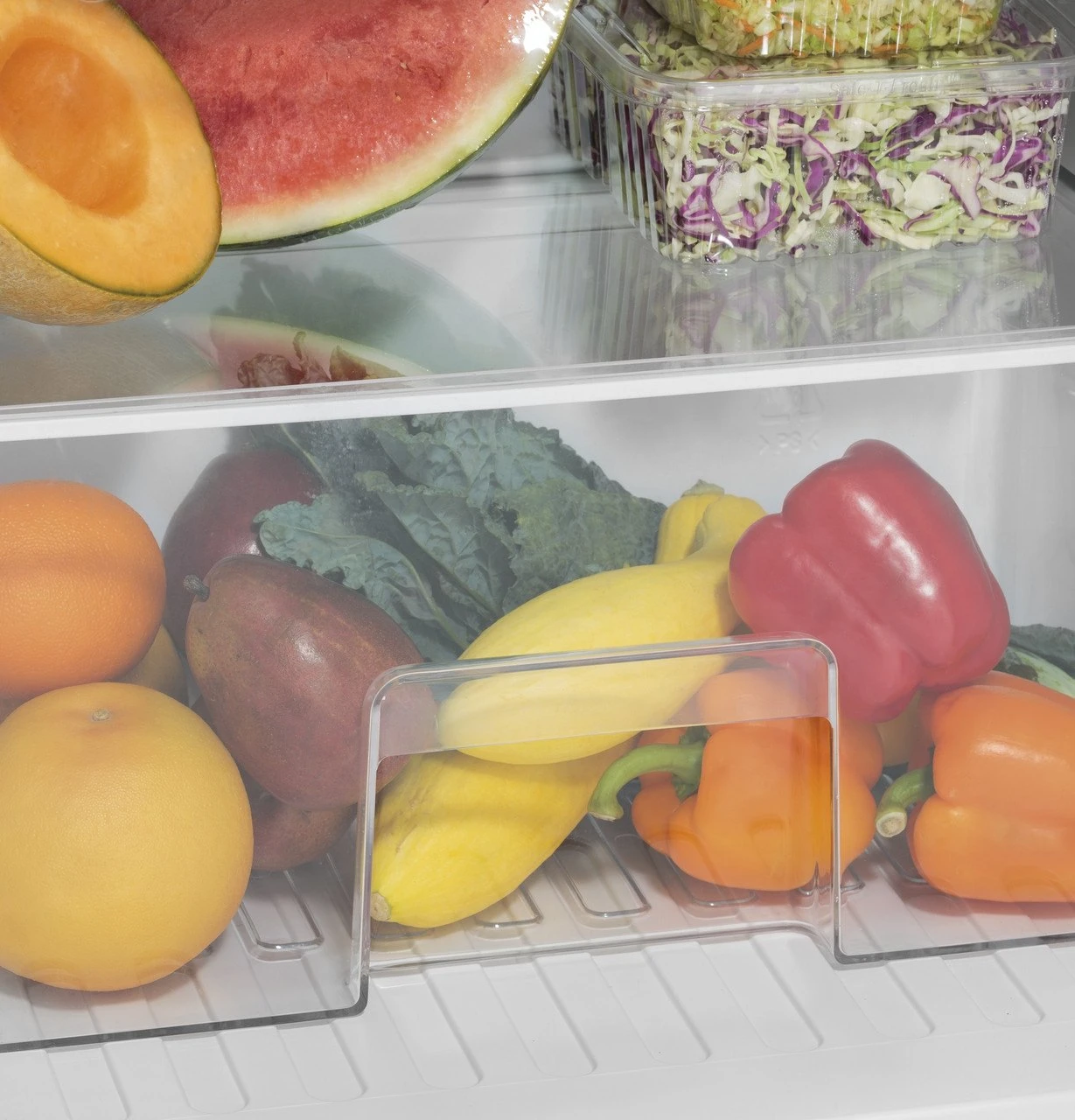 GE Appliances® - 9.8 Cu. Ft. 12 Volt DC Power Top-Freezer Refrigerator - Image 12