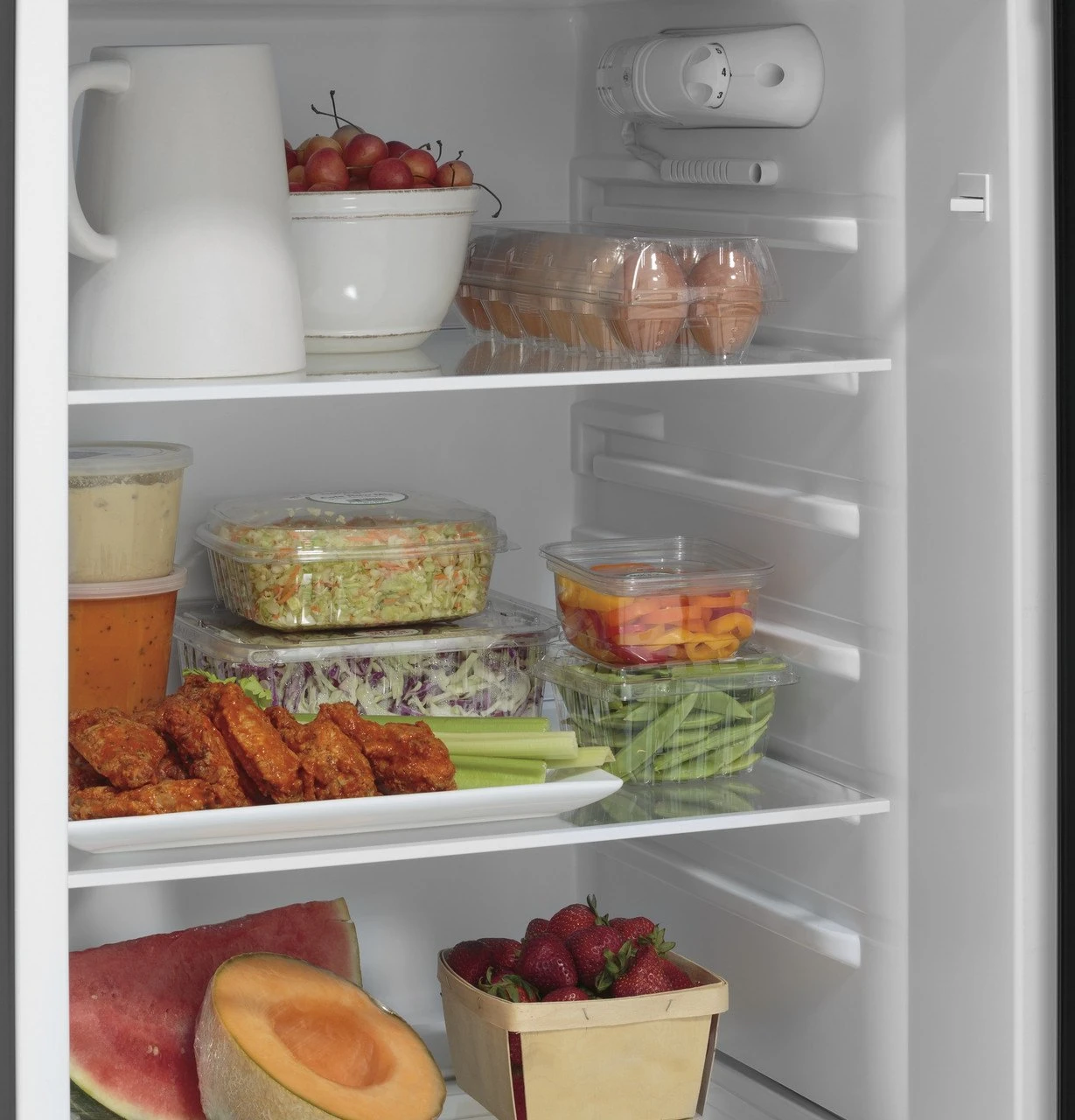 GE Appliances® - 9.8 Cu. Ft. 12 Volt DC Power Top-Freezer Refrigerator - Image 8